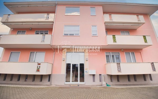 appartamento in vendita a Romentino
