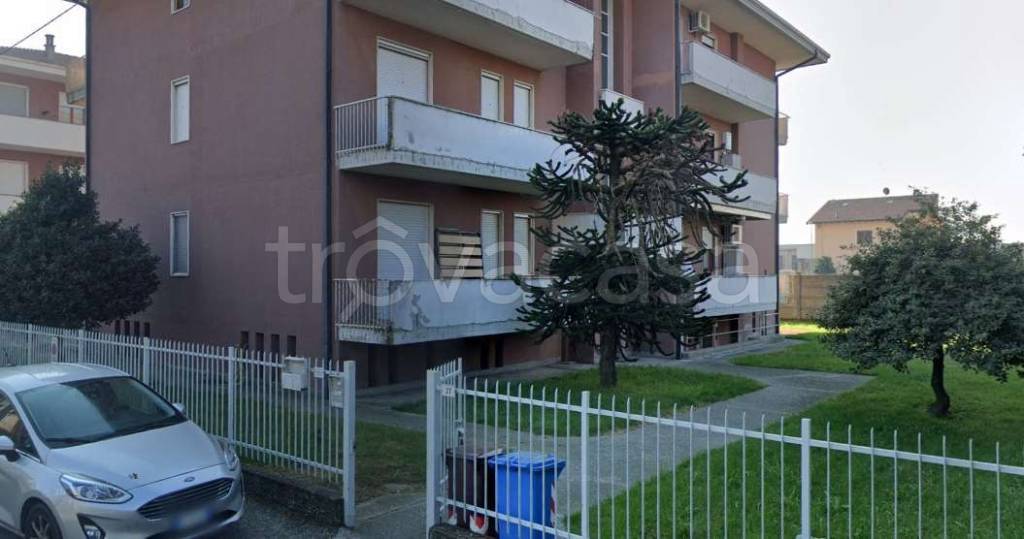 appartamento in vendita a Romentino