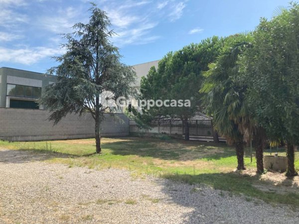 appartamento in vendita a Romentino