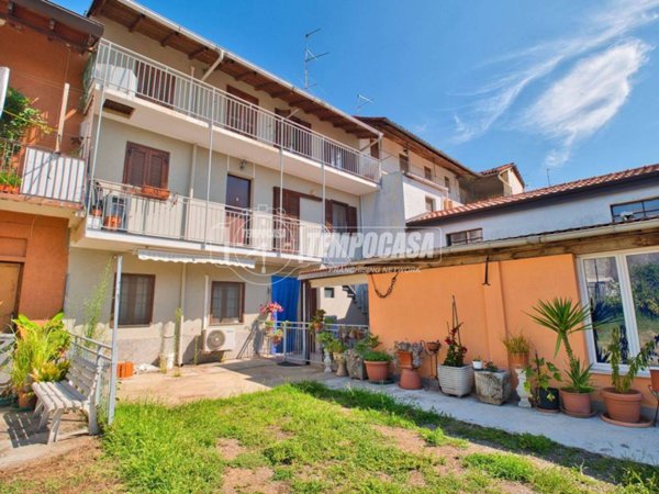 casa indipendente in vendita a Romentino