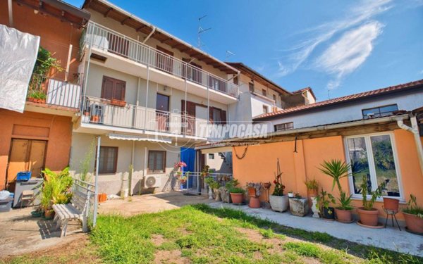 casa indipendente in vendita a Romentino