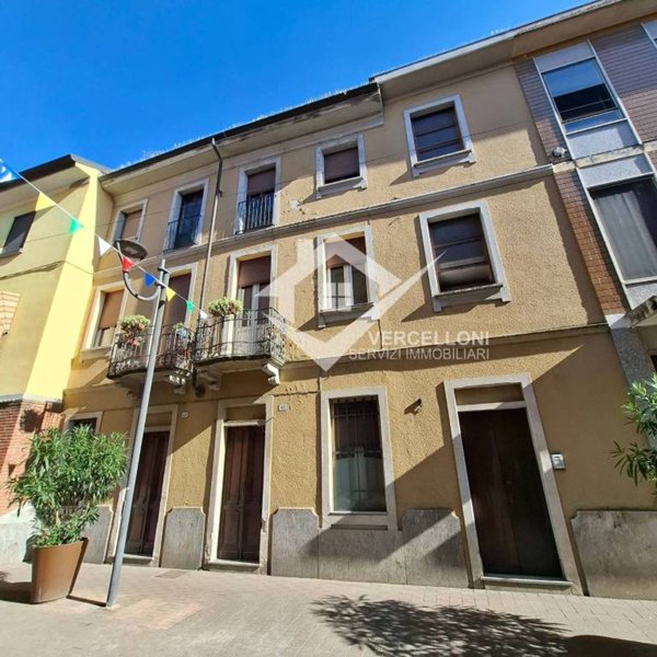 appartamento in vendita a Romentino