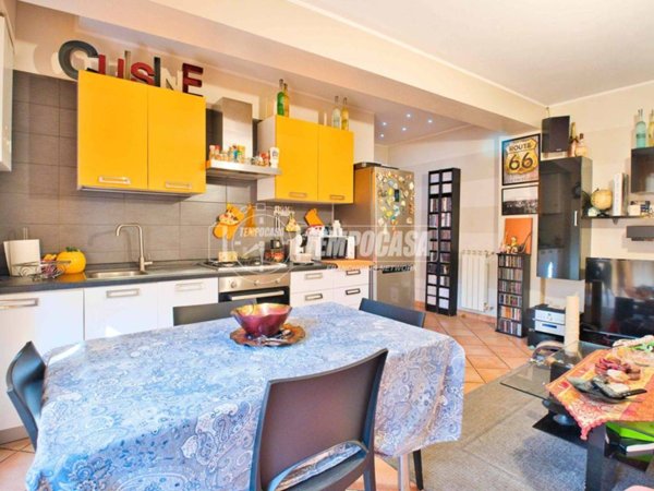 appartamento in vendita a Romentino