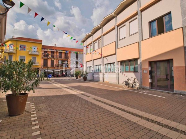 appartamento in vendita a Romentino