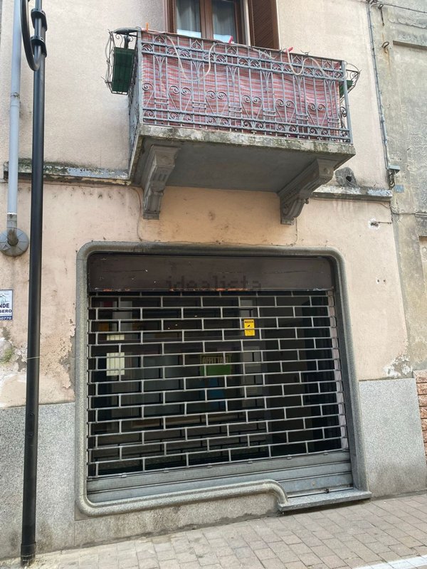 negozio in vendita a Romentino