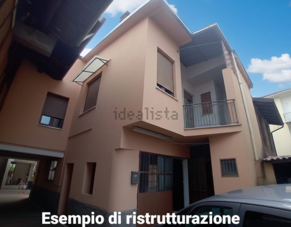casa indipendente in vendita a Romentino
