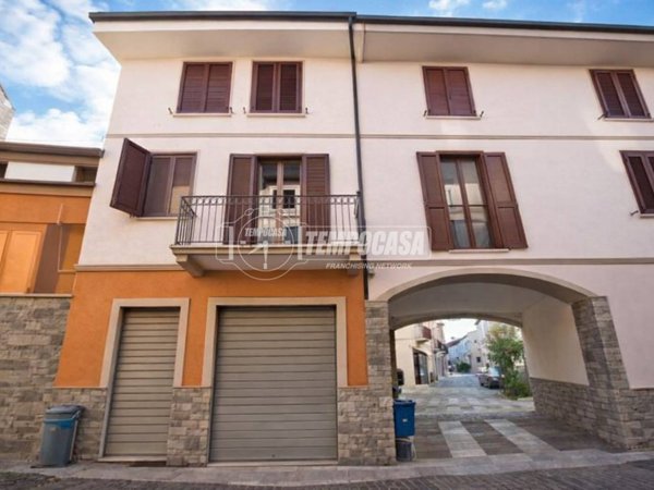 appartamento in vendita a Romentino