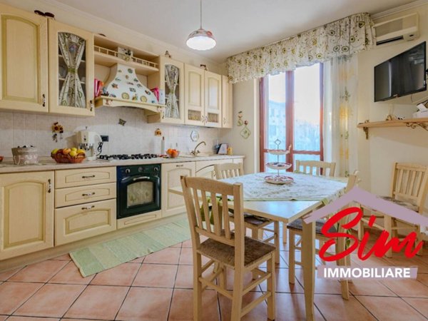 appartamento in vendita a Romentino