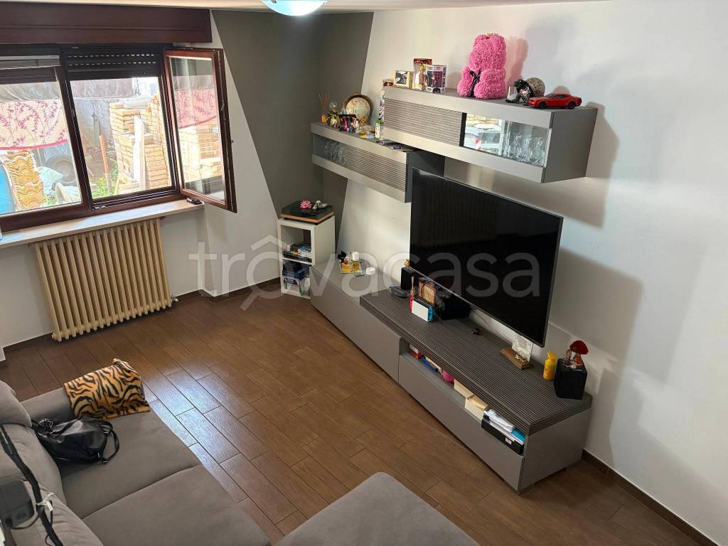 appartamento in vendita a Romentino