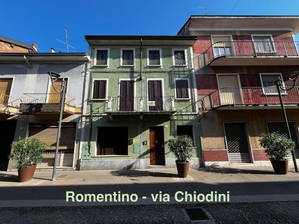 appartamento in vendita a Romentino