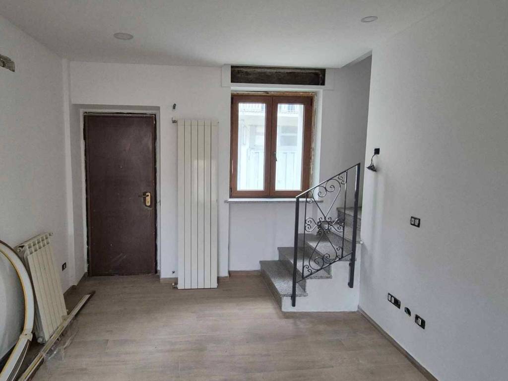 casa indipendente in vendita a Romentino