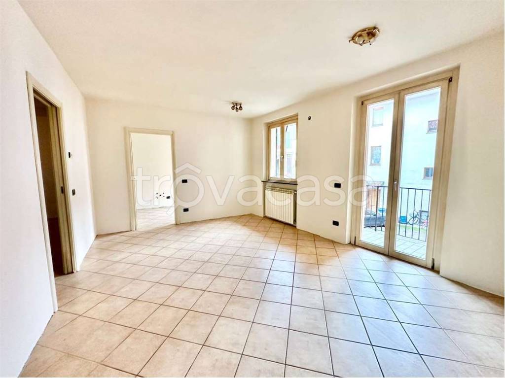 appartamento in vendita a Romentino