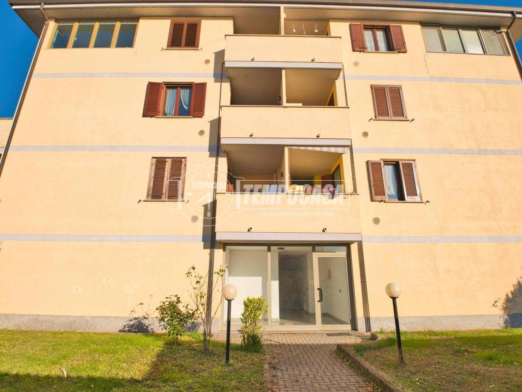 appartamento in vendita a Romentino