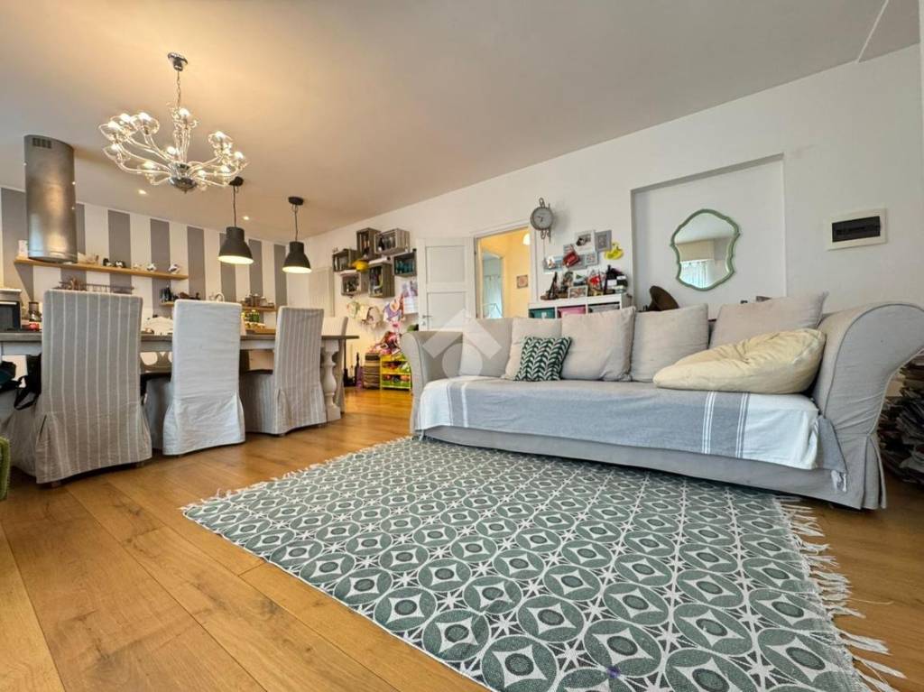 appartamento in vendita a Romentino