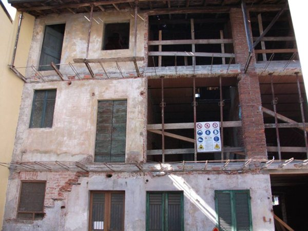 casa indipendente in vendita a Romentino