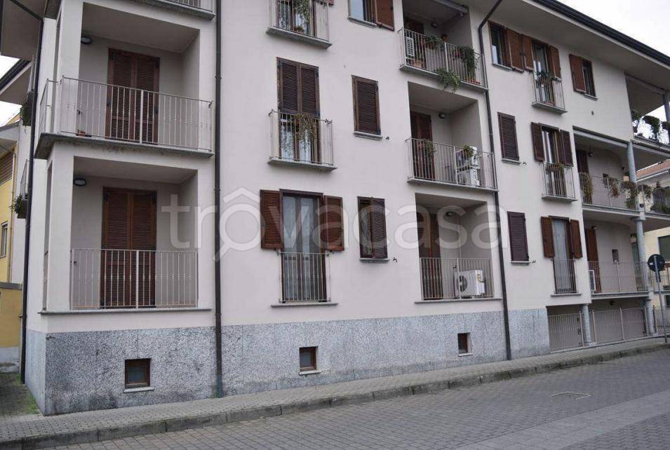 appartamento in vendita a Romentino