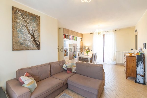 appartamento in vendita a Romentino