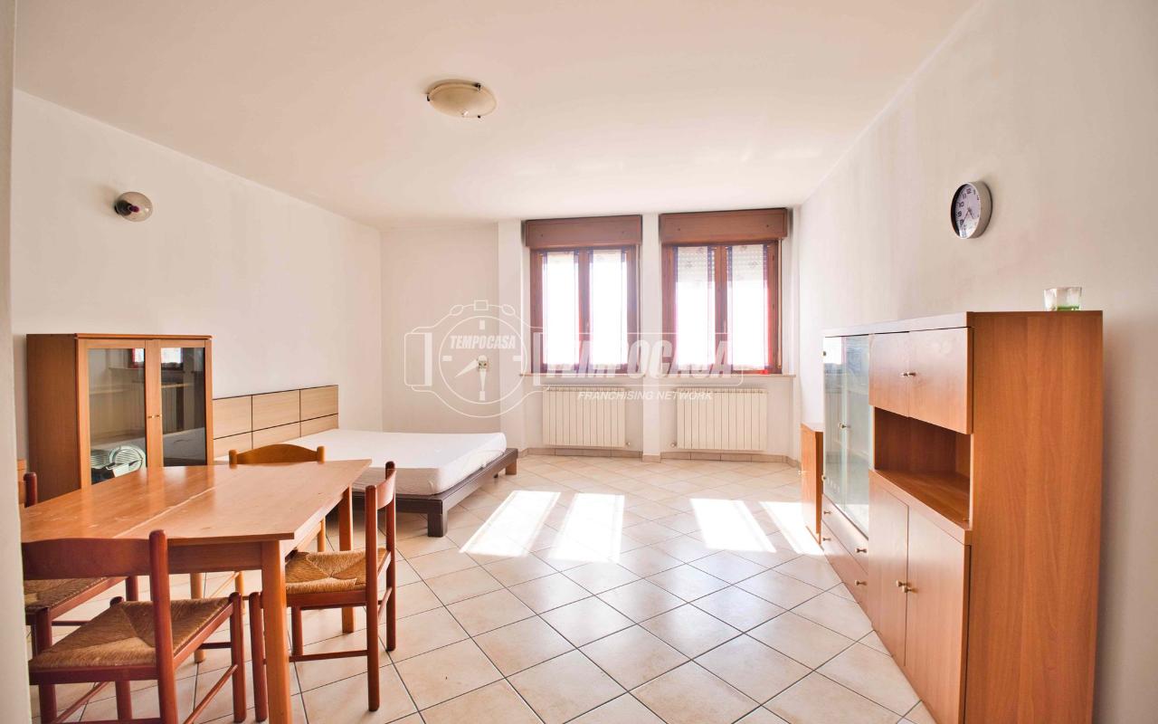 appartamento in vendita a Romentino