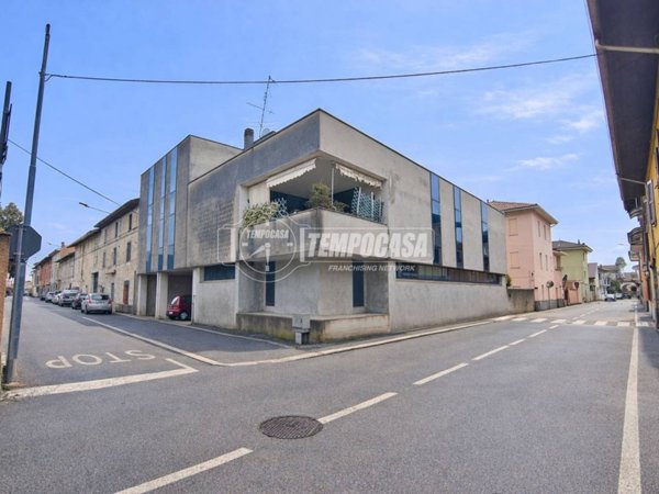 appartamento in vendita a Romentino