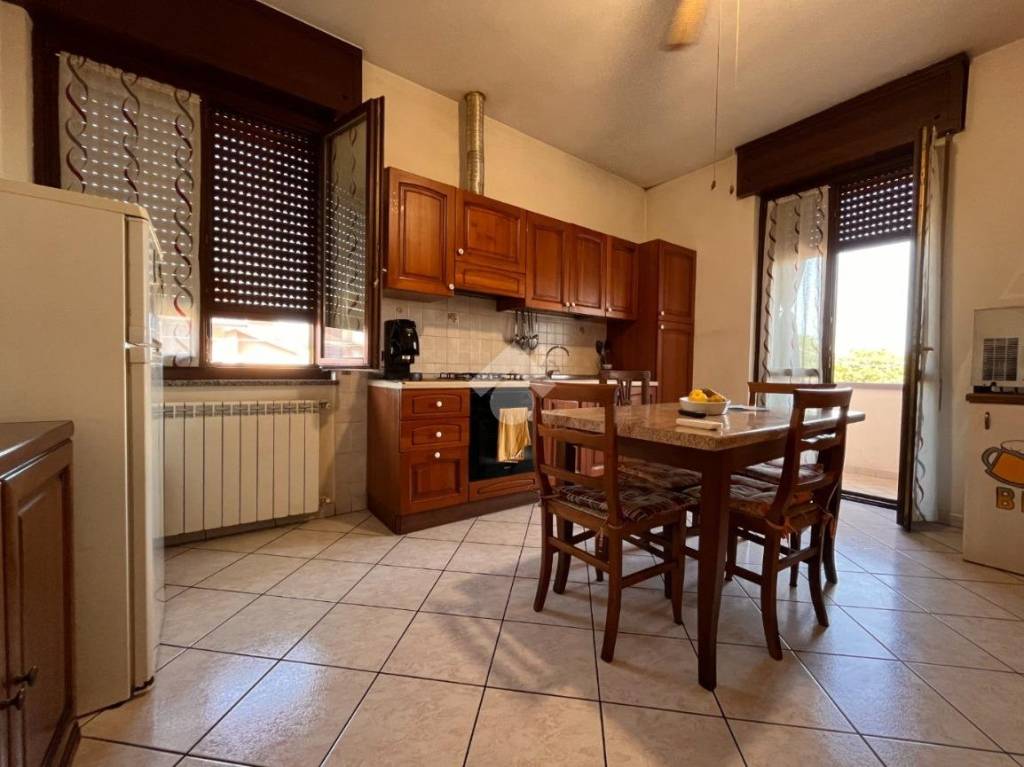 appartamento in vendita a Romentino