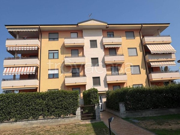 appartamento in vendita a Romentino