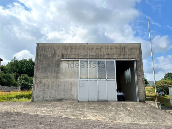 locale di sgombero in vendita a San Maurizio d'Opaglio