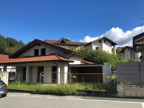 casa indipendente in vendita a San Maurizio d'Opaglio in zona Alpiolo