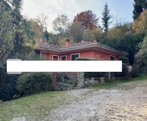 casa indipendente in vendita a San Maurizio d'Opaglio