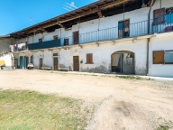 casa indipendente in vendita a San Maurizio d'Opaglio