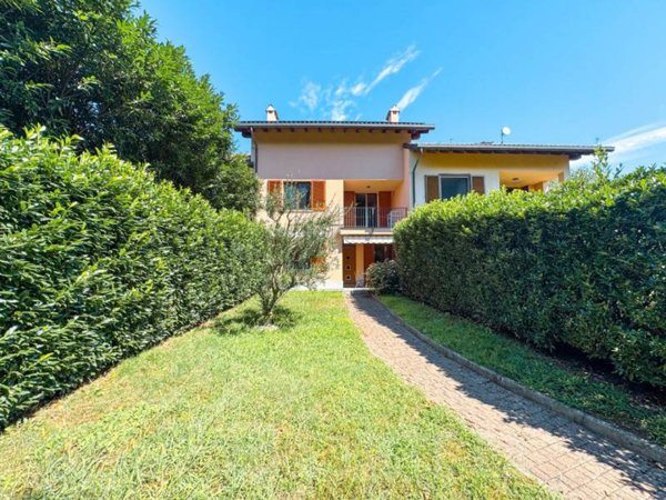 casa indipendente in vendita a San Maurizio d'Opaglio