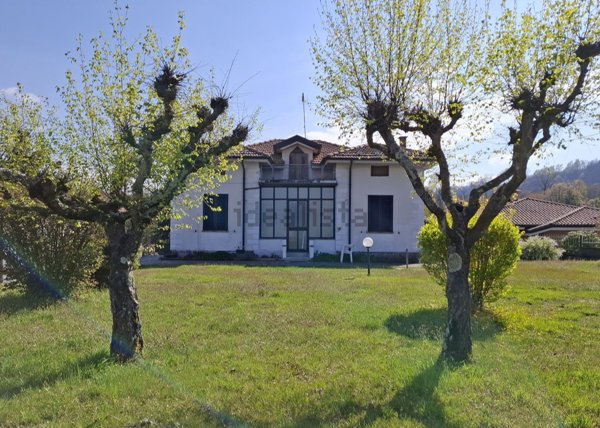 casa indipendente in vendita a San Maurizio d'Opaglio