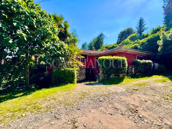 casa indipendente in vendita a San Maurizio d'Opaglio
