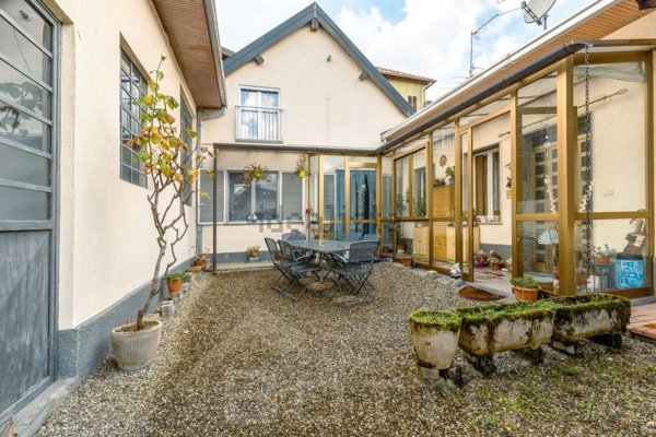 casa indipendente in vendita a San Maurizio d'Opaglio in zona Niverate