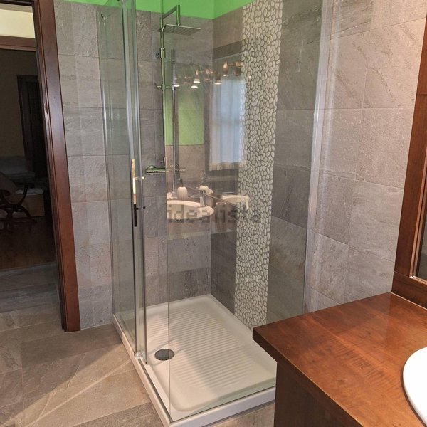 casa indipendente in vendita a San Nazzaro Sesia