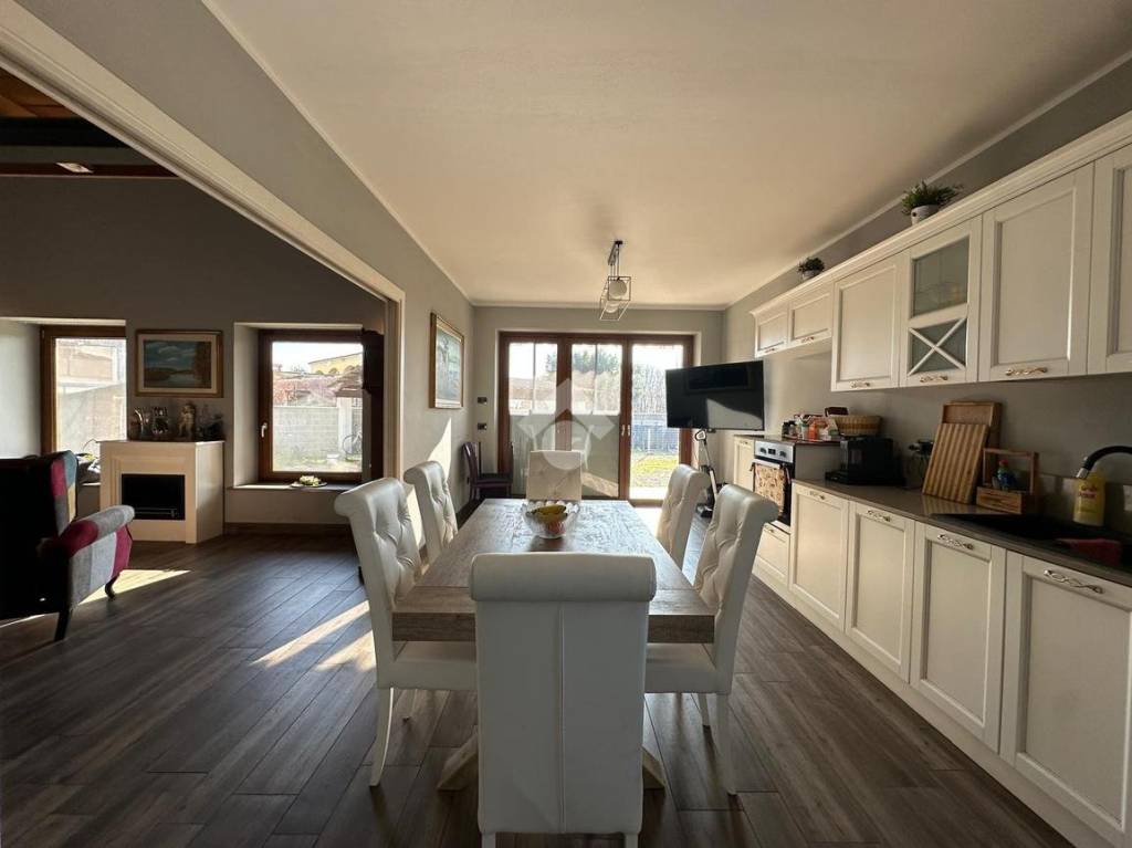 casa indipendente in vendita a San Pietro Mosezzo in zona Mosezzo