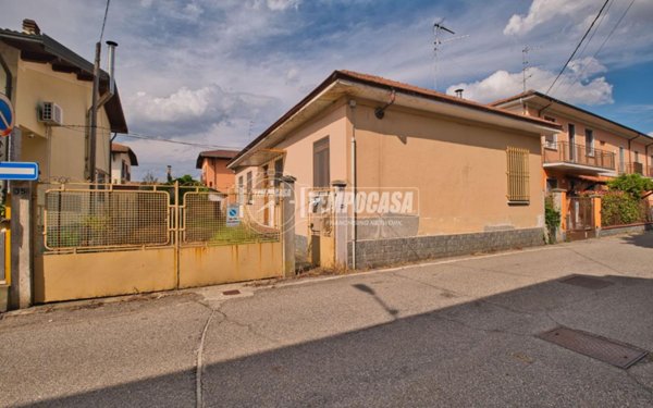 casa indipendente in vendita a San Pietro Mosezzo