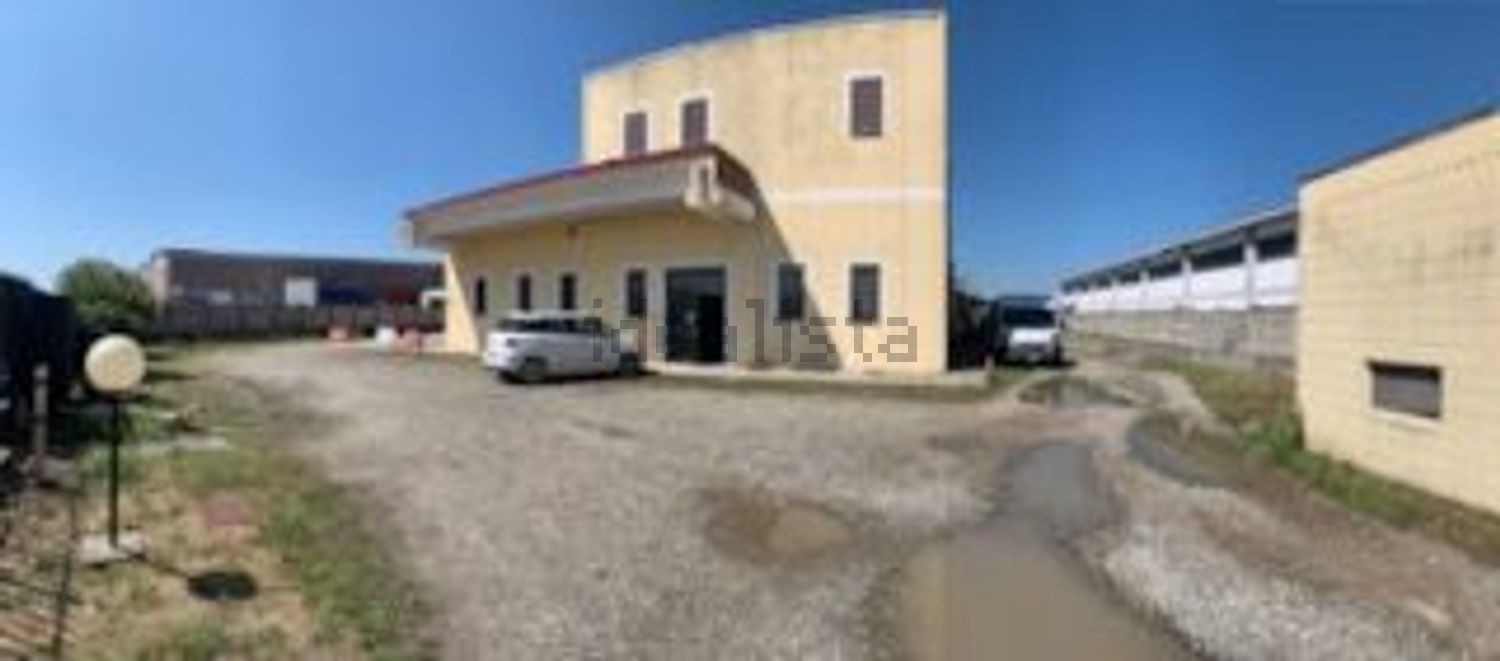 capannone in vendita a San Pietro Mosezzo