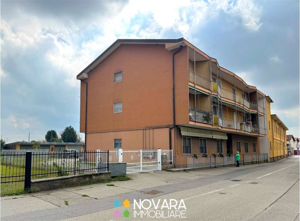 appartamento in vendita a San Pietro Mosezzo in zona Nibbia