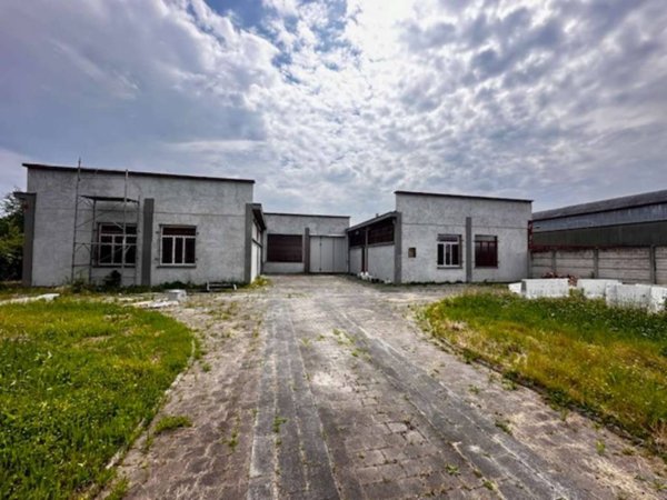 locale commerciale in vendita a San Pietro Mosezzo