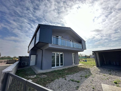 casa indipendente in vendita a San Pietro Mosezzo in zona Nibbia