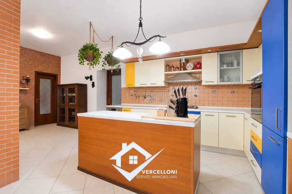 casa indipendente in vendita a San Pietro Mosezzo in zona San Pietro