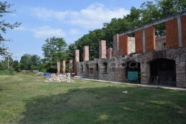 casa indipendente in vendita a Sillavengo