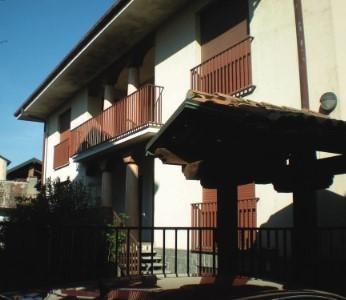 casa indipendente in vendita a Sillavengo