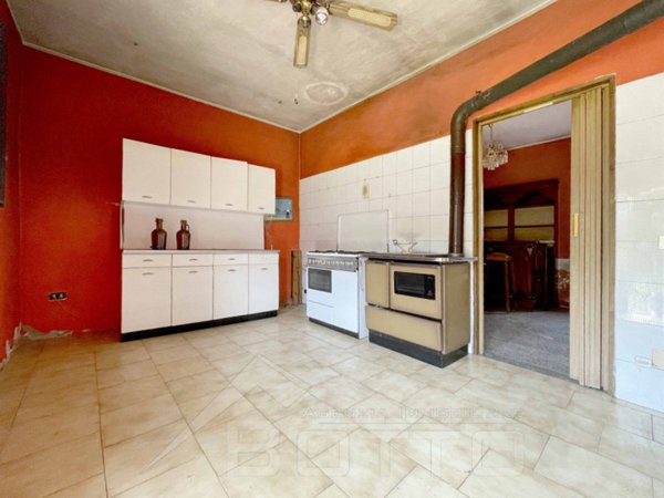casa indipendente in vendita a Sillavengo