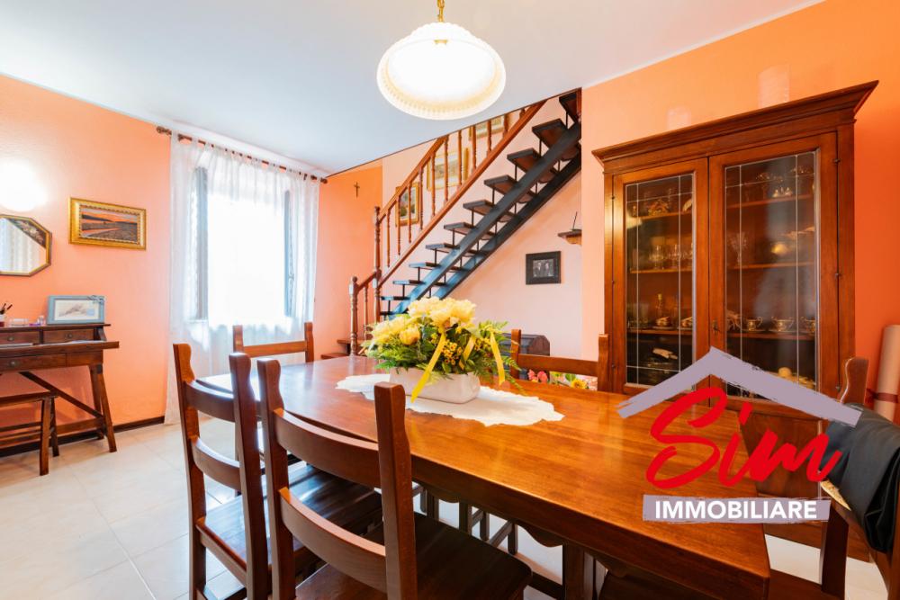 casa indipendente in vendita a Sillavengo