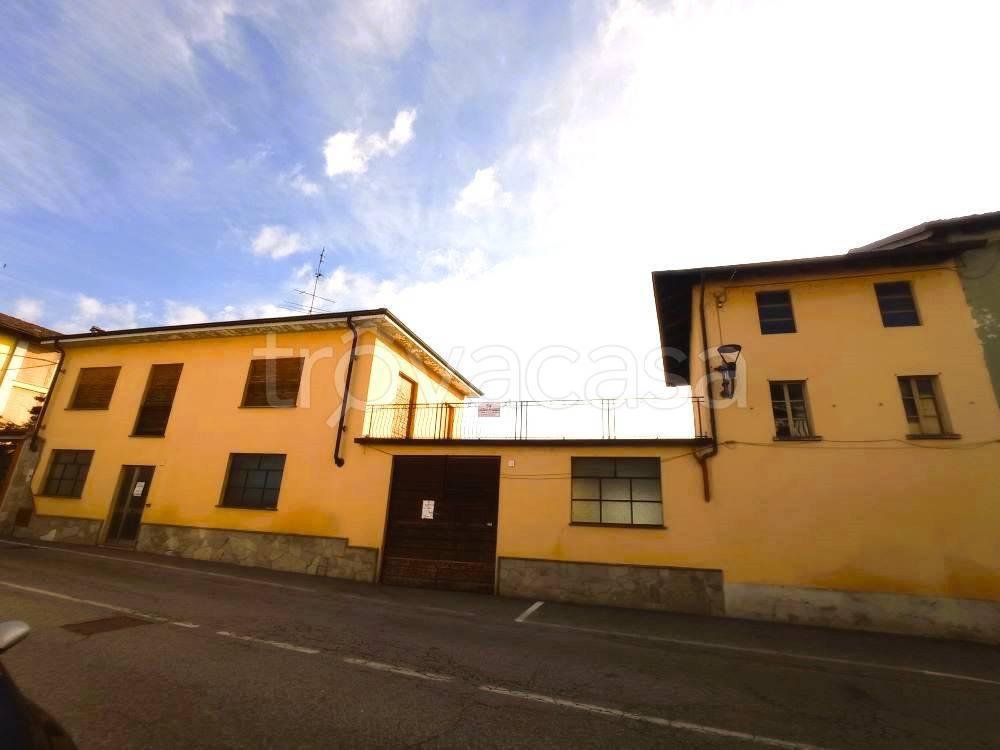 casa indipendente in vendita a Sillavengo