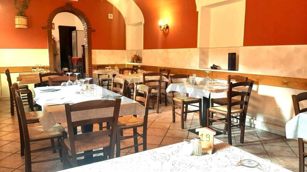 negozio in vendita a Sillavengo