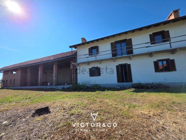casale in vendita a Sillavengo