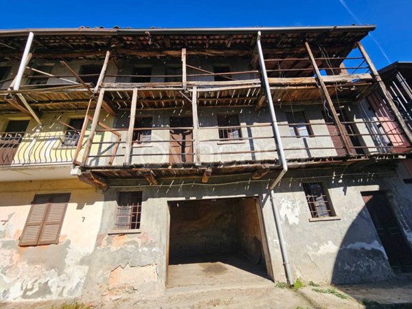 casa indipendente in vendita a Sizzano