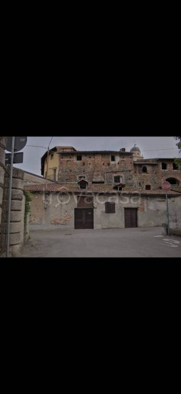 casa indipendente in vendita a Sizzano